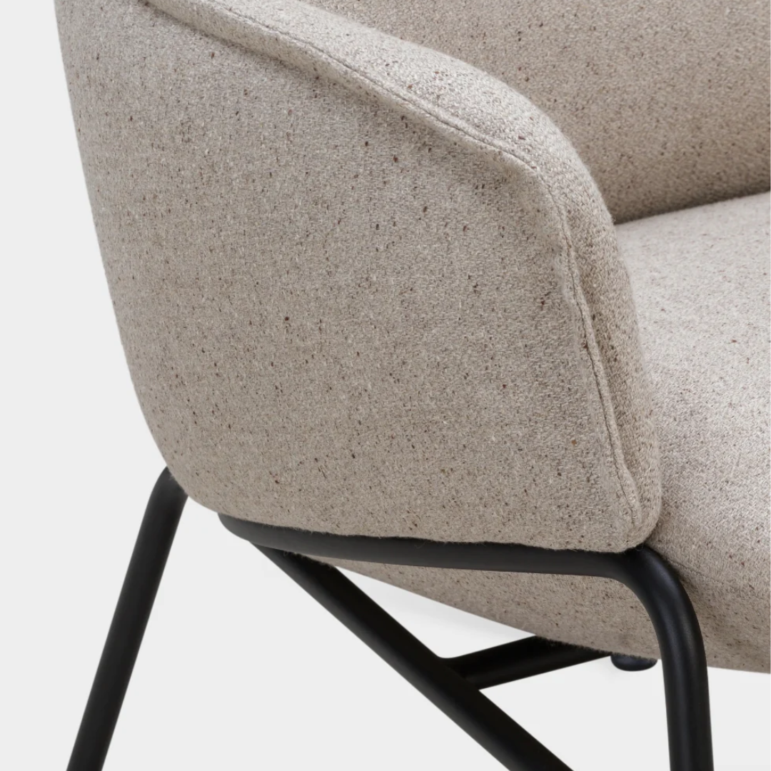 Aloe Lounge Chair